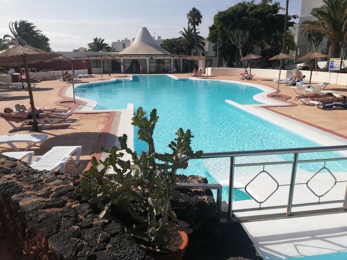 Apartamento Luca 05 En Playa Roca Costa Teguise Luaran gambar