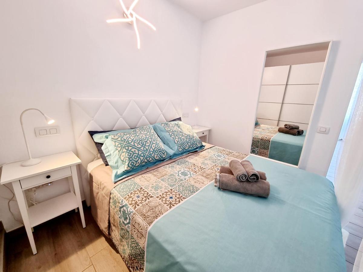 Apartamento Luca 05 En Playa Roca Costa Teguise Luaran gambar